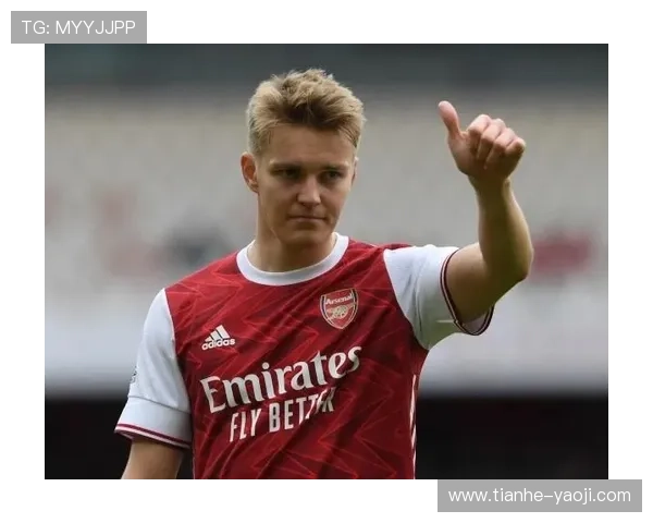 华盛顿回应质疑:脚踝受伤纯属意外 目标是专注于比赛表现 华盛顿回应质疑:脚踝受伤纯属意外 目标是专注于比赛表现